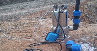 Установка дренажного насоса в чусовом - услуги от СантехДомЧсв, расценки от 3178 рублей