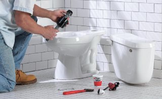 Установка унитаза Чусовой цена 1377 руб.