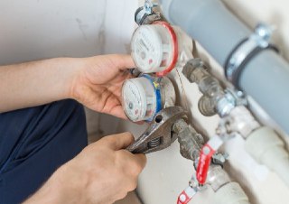 Замена счетчиков воды Чусовой цена от 880 руб.
